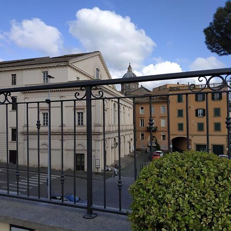 Palazzo Verdi Holiday Viterbe Extérieur photo