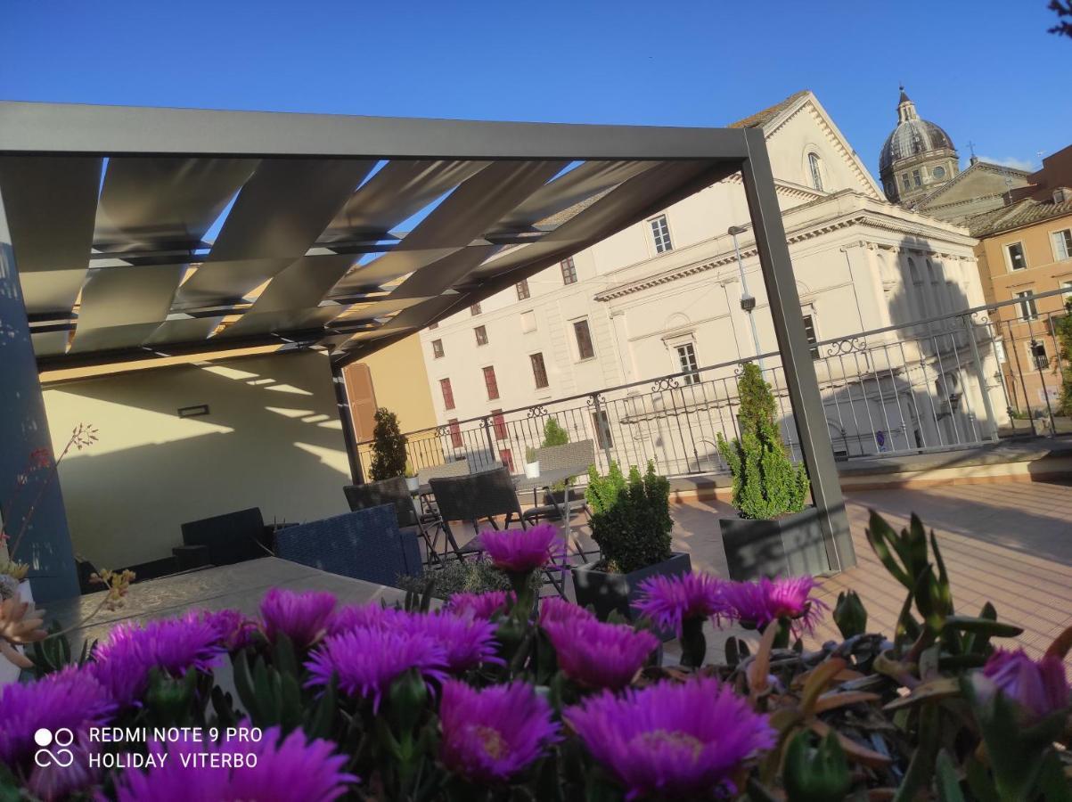 Palazzo Verdi Holiday Viterbe Extérieur photo