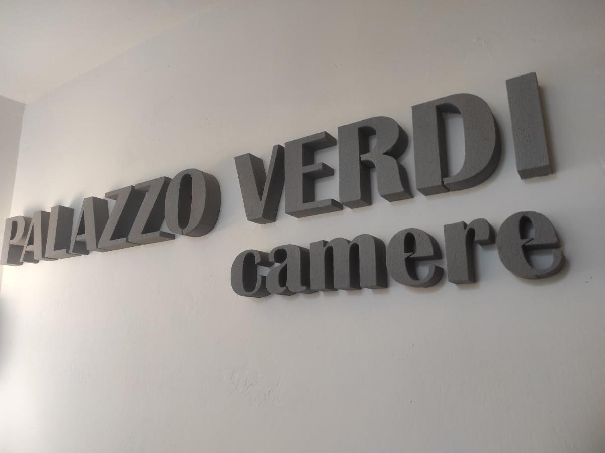 Palazzo Verdi Holiday Viterbe Extérieur photo