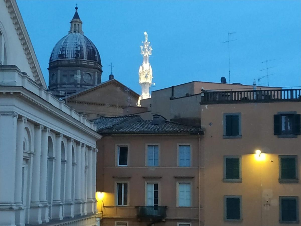 Palazzo Verdi Holiday Viterbe Extérieur photo